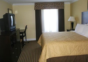 Room, 1 Queen Bed, Accessible, Non Smoking (Roll-In Shower)