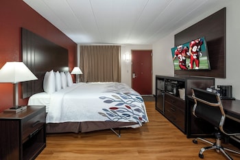 Superior Room, 1 King Bed (Smoke Free)