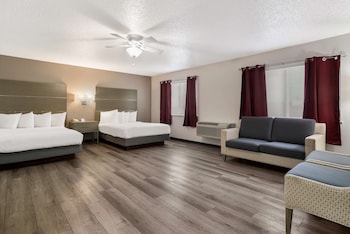 Standard Room, 2 Queen Beds, Non Smoking, Refrigerator & Microwave (Larger Room)