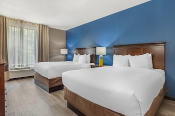 Room, 2 Queen Beds, Non Smoking