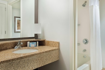 Room, 2 Queen Beds, Hearing Accessible