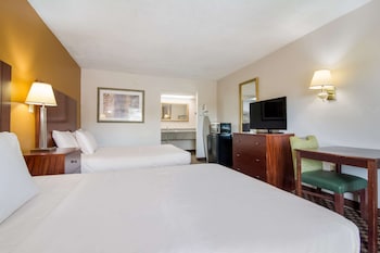Room, 2 Queen Beds, Non Smoking