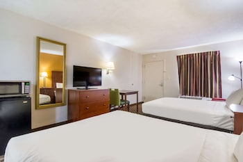 Room, 2 Queen Beds, Non Smoking