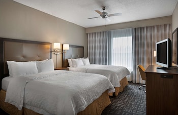 Suite, 2 Queen Beds, Non Smoking