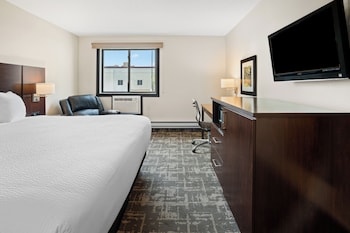 Deluxe Room, 1 King Bed (KING NON-SMOKING)