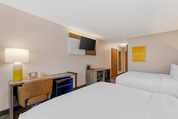 Room, 2 Queen Beds, Accessible, Non Smoking