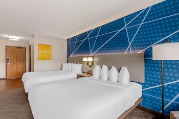 Room, 2 Queen Beds, Non Smoking