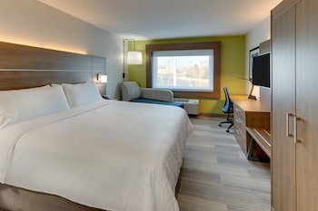 Standard Room, 1 King Bed