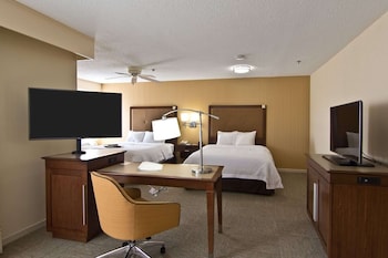 Suite, 2 Queen Beds, Accessible (No Kitchen, Tub/Shower Combo)