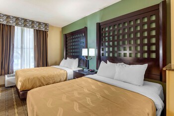 Room, 2 Queen Beds, Accessible, Non Smoking