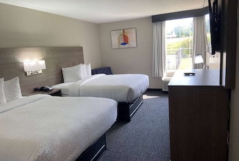Room, 2 Queen Beds, Non Smoking