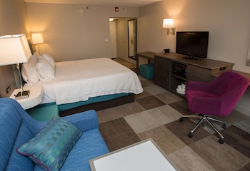 Room, 1 King Bed with Sofa bed, Accessible (Hearing)