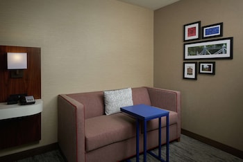 Room, 1 King Bed, Non Smoking