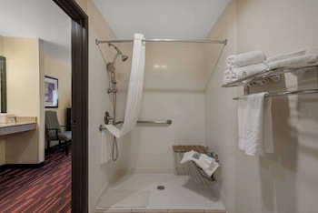 Standard Room, 2 Queen Beds, Accessible