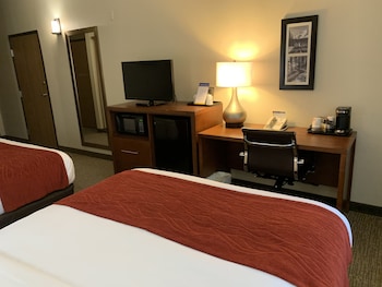 Room, 2 Queen Beds, Accessible, Non Smoking