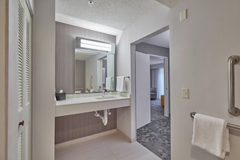Suite, Multiple Beds