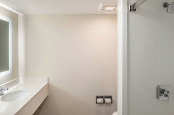 Suite, 1 King Bed