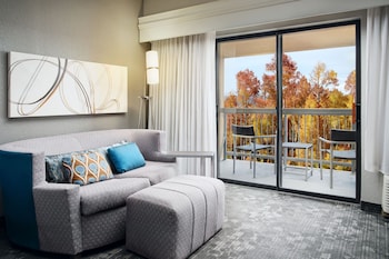 Room, 2 Double Beds, Balcony