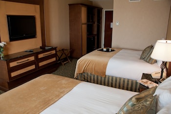 Standard Room, 2 Queen Beds