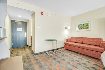 Premium Room, 2 Queen Beds, Mobility Accessible