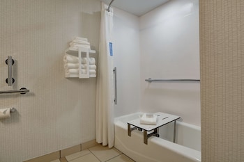 Room, 1 King Bed, Accessible