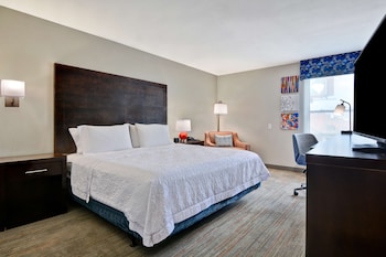 One king bed non smoking