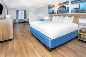 Studio Suite, 1 King Bed, Non Smoking