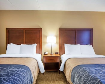 Standard Room, 2 Queen Beds, Non Smoking