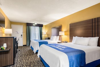 Business Room, 2 Queen Beds