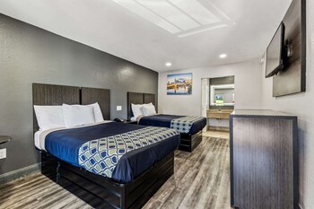 Room, 2 Double Beds