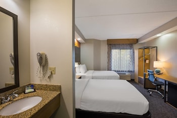Standard Room, 2 Double Beds, Non Smoking