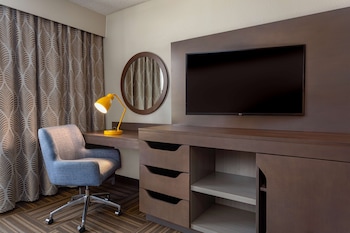 Room, 2 Queen Beds, Non Smoking