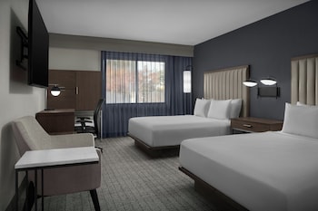 Room, 2 Queen Beds