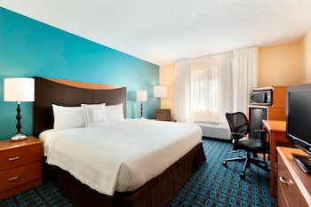 Room, 1 King Bed, Accessible Bathtub