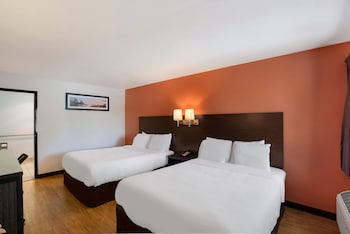 Standard Room, 2 Queen Beds, Non Smoking