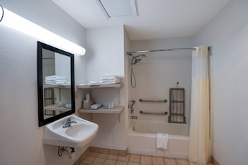 Room, 1 King Bed, Accessible, Non Smoking