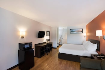 Standard Room, 1 King Bed, Non Smoking