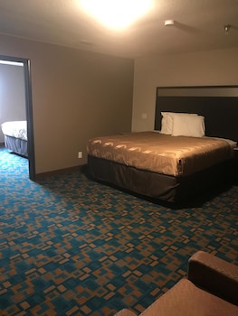 Suite, Multiple Beds, Non Smoking, Refrigerator & Microwave