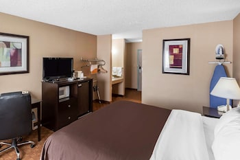Standard Room, 2 Queen Beds, Non Smoking