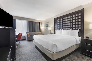 Standard Room, 1 King Bed, Non Smoking