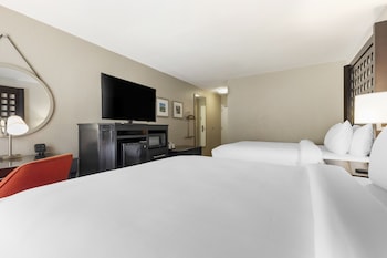 Standard Room, 2 Queen Beds, Non Smoking