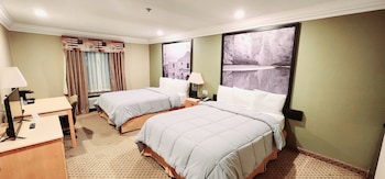 Room, 2 Queen Beds, Non Smoking