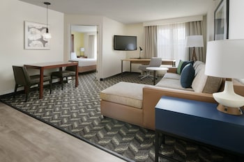 Suite, 1 Bedroom (Mobility/Hearing Accessible, Tub)