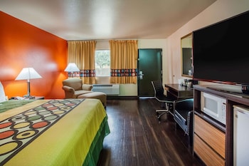Superior Suite, 1 King Bed, Non Smoking
