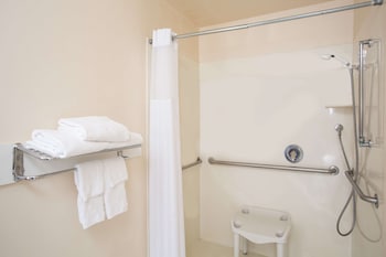 Room, 1 King Bed, Accessible, Non Smoking (Mobility)