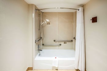 Room, 1 King Bed, Accessible, Non Smoking (Mobility)