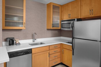 Suite, 1 Bedroom (Mobility Accessible, Tub)