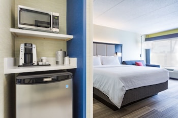Standard Room, 1 King Bed