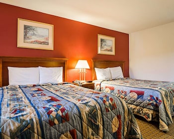 Room, 2 Queen Beds, Non Smoking