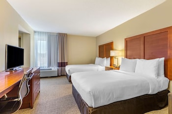 Suite, 2 Double Beds, Non Smoking